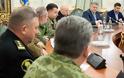 Ουκρανία: Σε πλήρη ετοιμότητα οι ένοπλες δυνάμεις και προς επιβολή στρατιωτικού νόμου