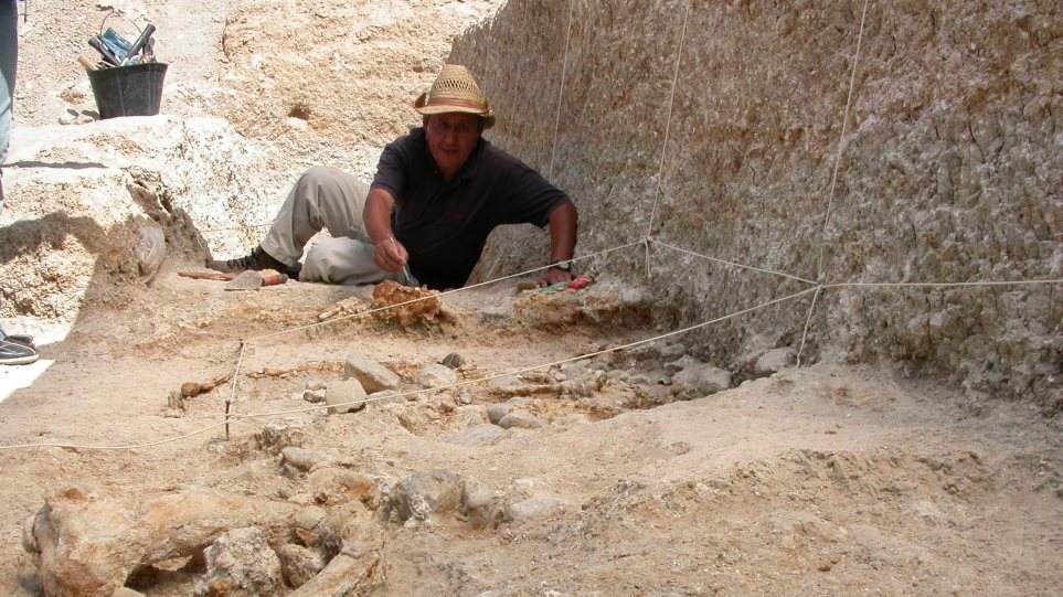 Μεγάλη ανακάλυψη: Λίθινα εργαλεία άνω των δύο εκατ. χρόνων στην Αλγερία - Φωτογραφία 1