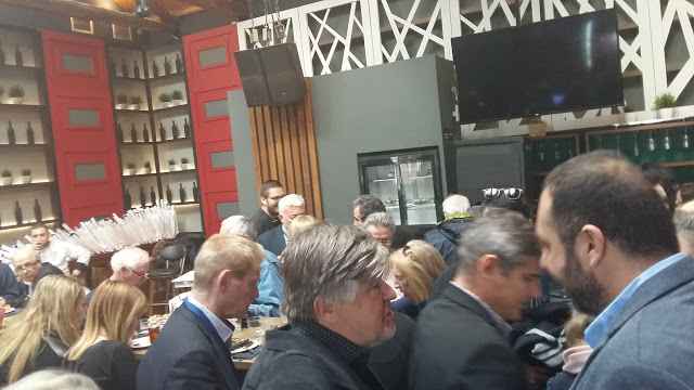 Στάση για καφέ στο κέντρο της ΒΟΝΙΤΣΑΣ εκαναν τα μέλη των ευρωπαίων δημοσιογράφων | ΦΩΤΟ - Φωτογραφία 10
