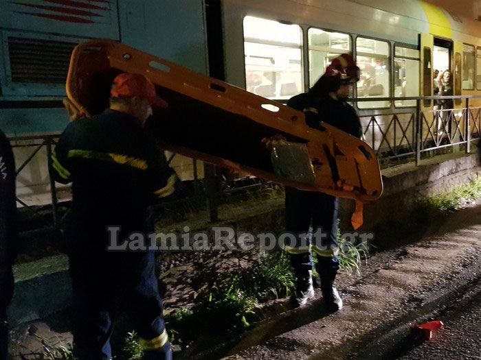 Λαμία: Τον παρέσυρε τρένο και έζησε – Η στιγμή που οι διασώστες φτάνουν στις ράγες (ΒΙΝΤΕΟ & ΕΙΚΟΝΕΣ) - Φωτογραφία 4