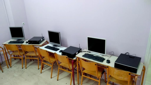 Τέσσερα πλήρη συστήματα υπολογιστών δωρεά στο Δημοτικό Σχολείο Μύτικα. - Φωτογραφία 10