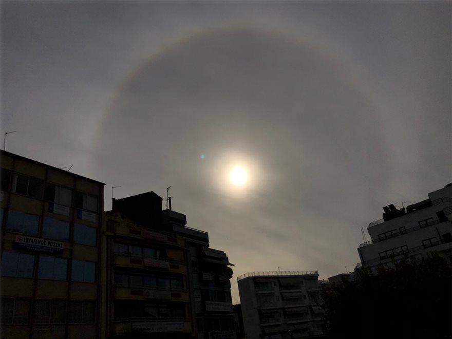 Ένα εντυπωσιακό ηλιακό φαινόμενο στον ουρανό του Αγρινίου - Φωτογραφία 3