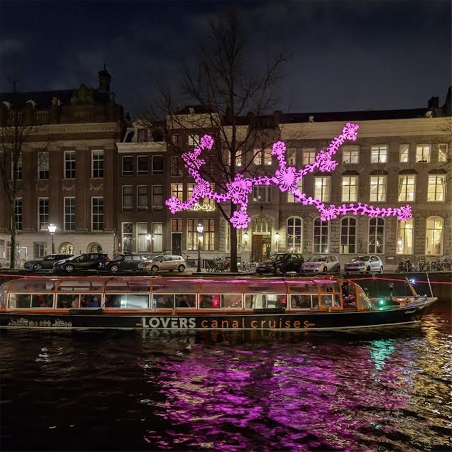Μαγευτικές εικόνες από το Φεστιβάλ Φωτός 2018 στο Άμστερνταμ - Φωτογραφία 7