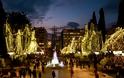 Το κέντρο της Αθήνας φόρεσε τα γιορτινά του - Φωτογραφία 1