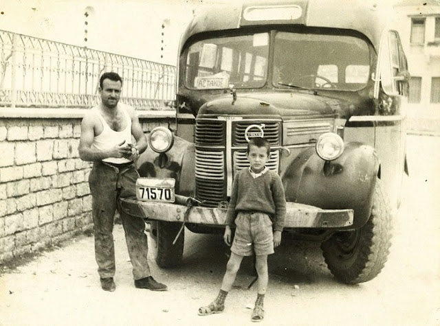 Στέλιος Ε. Πρεβεζάνος με καταγωγή απο την Κωνωπίνα Ξηρομέρου (1909-1987) – Ταξιδεύοντας με το παλιό λεωφορείο του ΚΤΕΛ - Φωτογραφία 2