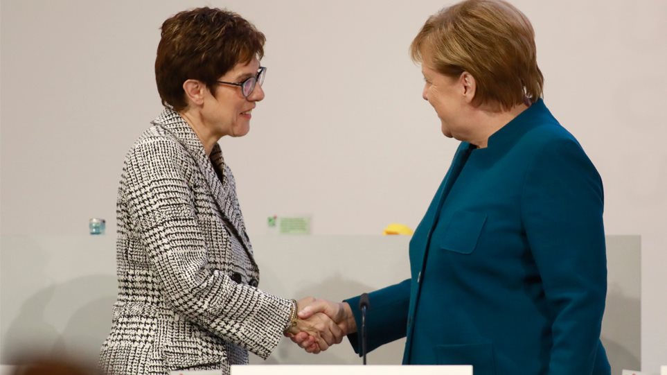 Γερμανία: Η Άνεγκρετ Κραμπ - Καρενμπάουερ εξελέγη πρόεδρος του CDU - Φωτογραφία 1