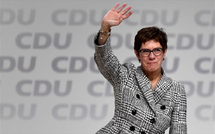 Νέα πρόεδρος του CDU η Άνεγκρετ Κραμπ-Καρενμπάουερ - Φωτογραφία 1