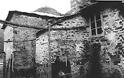 11381 - Η παραγωγή και οι εγκαταστάσεις για το κρασί στο κελλί του Τροχαλά της Ι.Μ. Βατοπεδίου Αγίου Όρους - Φωτογραφία 3