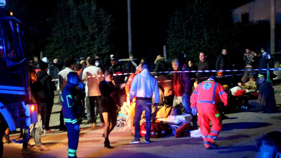 Iταλία: Ένας ανήλικος προκάλεσε τον πανικό με τους έξι νεκρούς στο κλαμπ - Φωτογραφία 1
