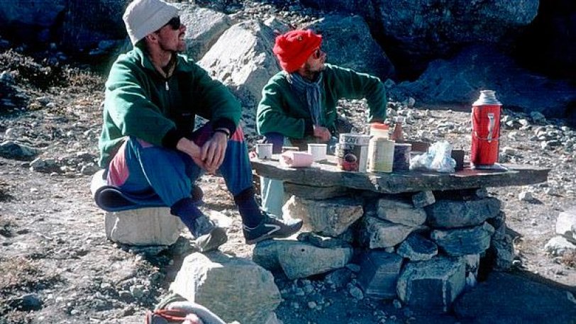 Μετά από 30 χρόνια βρέθηκαν τα πτώματα δύο ορειβατών που είχαν χαθεί στα Ιμαλάια - Φωτογραφία 1
