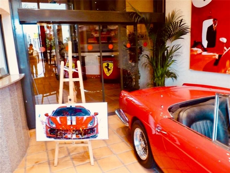 Η έκθεση του πρίγκιπα Αλβέρτου για τη Ferrari με τη συμμετοχή Ελληνίδας ζωγράφου - Φωτογραφία 3
