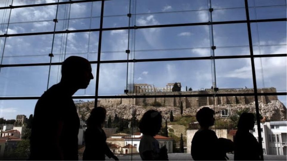 ΔΝΤ: «Πνιγμένος» στα χρέη ο ιδιωτικός τομέας στην Ελλάδα - Φωτογραφία 1