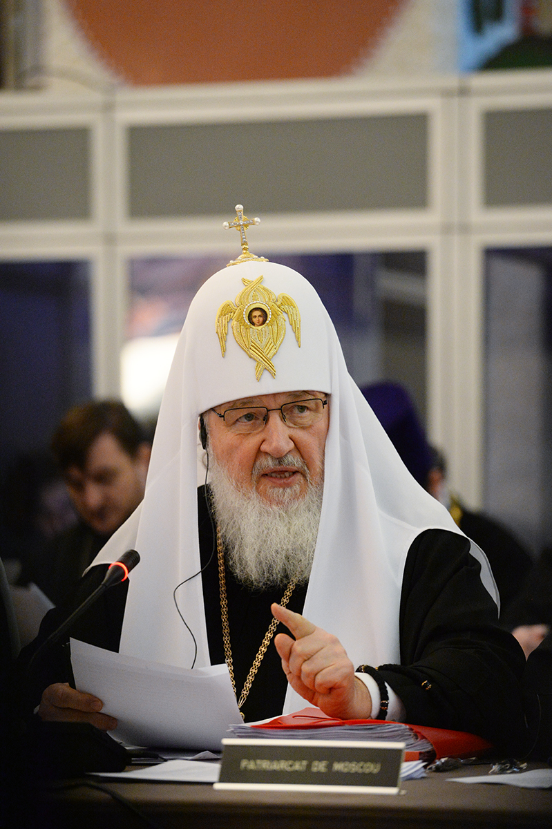 Πατριάρχης Μόσχας Κύριλλος: Ουκρανοί πολιτικοί οδηγούν τους πιστούς σε «πνευματικό θάνατο» - Φωτογραφία 1