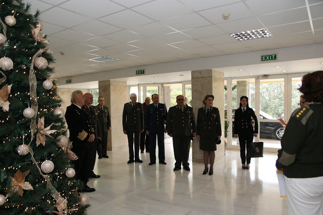 Ανταλλαγή Ευχών Αρχηγού ΓΕΕΘΑ με Προσωπικό των Ενόπλων Δυνάμεων για τις Εορτές Χριστουγέννων και Νέου Έτους - Φωτογραφία 5