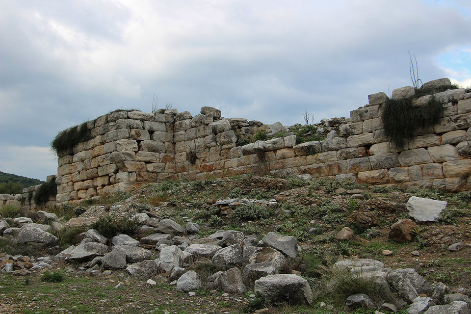 Ραμνούντας: Η άγνωστη, αρχαία πόλη-φρούριο της Αττικής -δίπλα μας! - Φωτογραφία 25