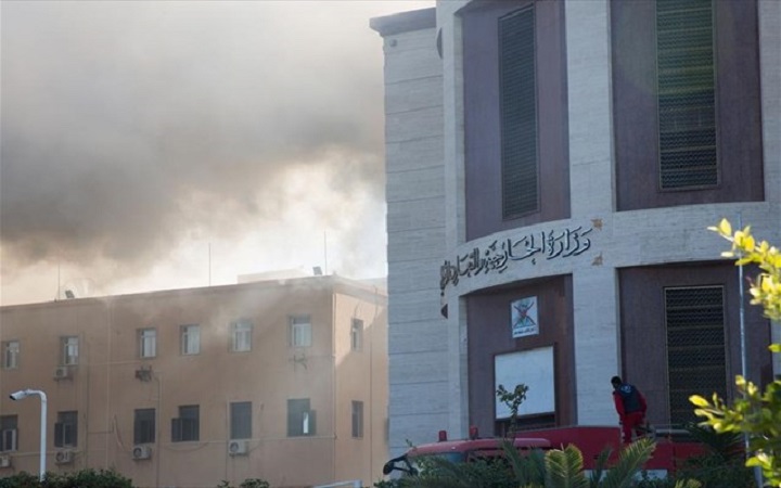 Λιβύη: Το Ι.Κ. ανέλαβε την ευθύνη για την επίθεση στο υπ. Εξωτερικών - Φωτογραφία 1