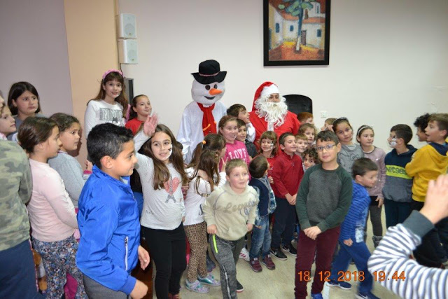 ΒΑΣΙΛΗΣ ΜΟΥΡΚΟΥΣΗΣ-Πρόεδρος ΝΠΔΔ Δήμου Ξηρομέρου: Με επιτυχία ολοκληρώθηκαν οι Χριστουγιεννιάτικες Παιδικές Γιορτές - Φωτογραφία 12