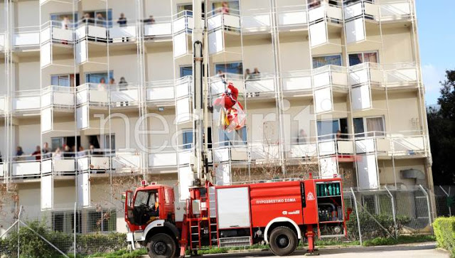 ΠΑΓΝΗ: Θεαματικές «βουτιές» από 22 μέτρα έκαναν Αη Βασίληδες για τα παιδιά της Ογκολογικής - Φωτογραφία 1