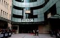 Κλιμακώνεται η κόντρα Βρετανίας - Ρωσίας - Στη δημοσιότητα τα ονόματα 44 δημοσιογράφων του BBC