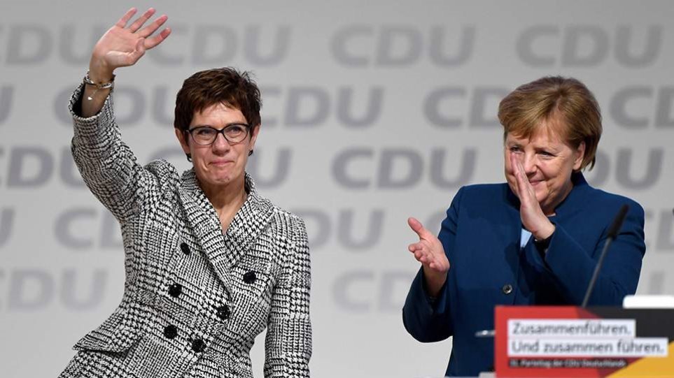 Γερμανία: Πιο δημοφιλής από την Μέρκελ η νέα ηγέτιδα του CDU - Φωτογραφία 1
