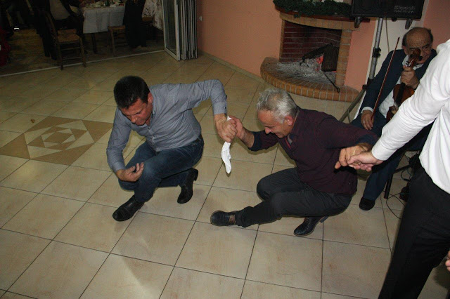 Μεγάλη η επιτυχία της χοροεσπερίδας του Συλλόγου Ματσουκίου Ιωαννίνων «Η ΒΥΛΙΖΑ» - Φωτογραφία 85