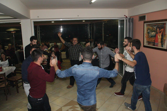 Μεγάλη η επιτυχία της χοροεσπερίδας του Συλλόγου Ματσουκίου Ιωαννίνων «Η ΒΥΛΙΖΑ» - Φωτογραφία 88