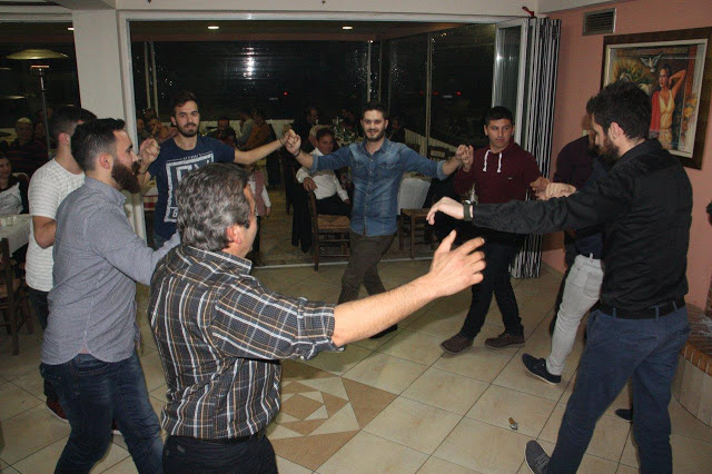 Μεγάλη η επιτυχία της χοροεσπερίδας του Συλλόγου Ματσουκίου Ιωαννίνων «Η ΒΥΛΙΖΑ» - Φωτογραφία 91