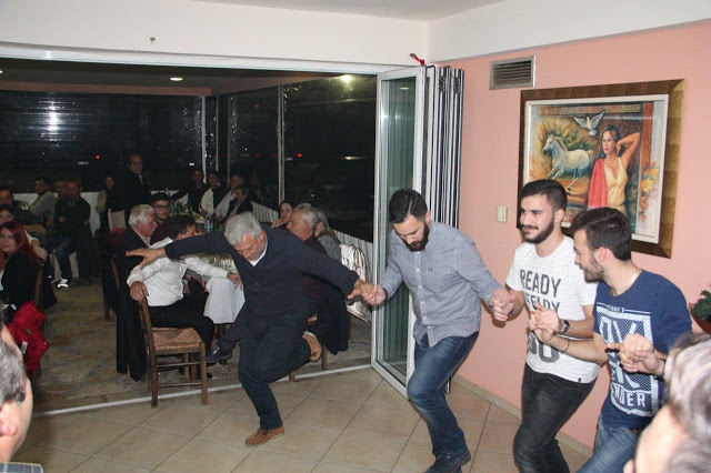Μεγάλη η επιτυχία της χοροεσπερίδας του Συλλόγου Ματσουκίου Ιωαννίνων «Η ΒΥΛΙΖΑ» - Φωτογραφία 92
