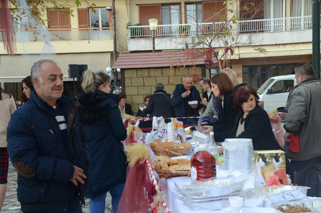 ΚΙ ΑΛΛΕΣ ΦΩΤΟ απο την ΓΙΟΡΤΗ ΤΣΙΓΑΡΙΔΑΣ στη ΚΑΤΟΥΝΑ - Φωτογραφία 105