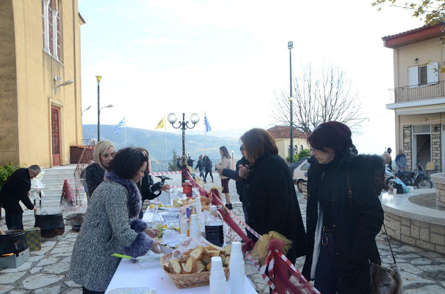 ΚΙ ΑΛΛΕΣ ΦΩΤΟ απο την ΓΙΟΡΤΗ ΤΣΙΓΑΡΙΔΑΣ στη ΚΑΤΟΥΝΑ - Φωτογραφία 106