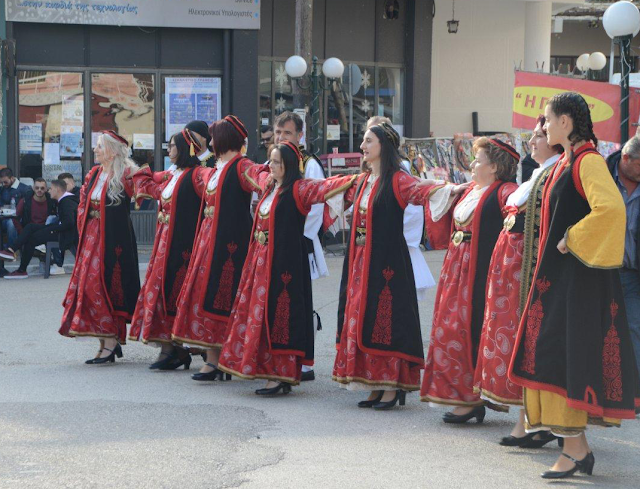 ΚΙ ΑΛΛΕΣ ΦΩΤΟ απο την ΓΙΟΡΤΗ ΤΣΙΓΑΡΙΔΑΣ στη ΚΑΤΟΥΝΑ - Φωτογραφία 5