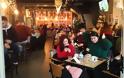 ΣΗΜΕΡΑ ΣΤΟΝ ΑΣΤΑΚΟ: Τελευταία μέρα του χρόνου με καλές παρέες στο Cafe ΛΙΟΓΕΡΜΑ | ΦΩΤΟ