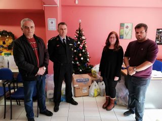 Ο εθελοντισμός των Αστυνομικών της Πελοποννήσου - Φωτογραφία 8