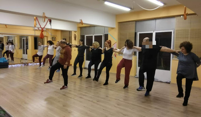 ΑΝΤΩΝΗΣ ΜΠΕΝΕΚΟΣ: Μαθήματα ελληνικών χορών στο σύλλογο χορός και ευεξία Danse Heart School - Φωτογραφία 1