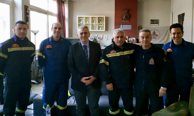 Χαρακόπουλος: Οι πυροσβέστες διαθέτουν υψηλό φρόνημα και επαγγελματισμό - Φωτογραφία 1