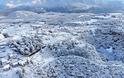 Μαγευτικές εικόνες: Η χιονισμένη ΠΑΠΑΔΑΤΟΥ Ξηρομέρου από ψηλά [εικόνες: Δημήτρης Σκεπετάρης] - Φωτογραφία 10
