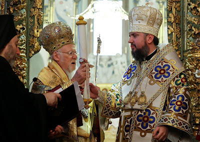 Ουκρανική Ορθόδοξη Εκκλησία: Η υπογραφή του Τόμου Αυτοκεφαλίας θα φέρει μόνο προβλήματα, διχασμό και αμαρτία στην Ουκρανία - Φωτογραφία 1
