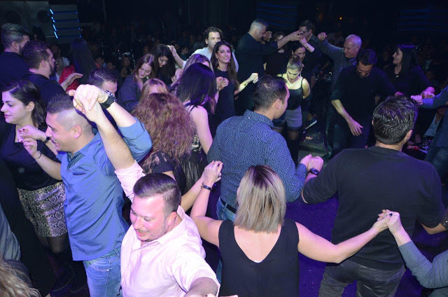 Κοσμοσυρροή στο Χορό του Συλλόγου ΠΑΛΑΙΟΜΑΝΙΩΤΩΝ, στο κέντρο CABANA στην ΑΘΗΝΑ | ΦΩΤΟ - Φωτογραφία 104