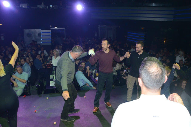 Κοσμοσυρροή στο Χορό του Συλλόγου ΠΑΛΑΙΟΜΑΝΙΩΤΩΝ, στο κέντρο CABANA στην ΑΘΗΝΑ | ΦΩΤΟ - Φωτογραφία 47