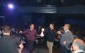 Κοσμοσυρροή στο Χορό του Συλλόγου ΠΑΛΑΙΟΜΑΝΙΩΤΩΝ, στο κέντρο CABANA στην ΑΘΗΝΑ | ΦΩΤΟ - Φωτογραφία 44
