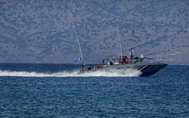 Με ένα περιπολικό και δύο ταχύπλοα σκάφη ενισχύεται το Λιμενικό - Φωτογραφία 1