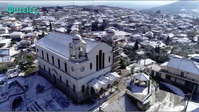 Υπέροχο θέαμα: Χιονισμένο το Ξηρόμερο (Κατούνα, Μπαμπίνη, Φυτείες) από ψηλά με drone [vasilis kissas] - Φωτογραφία 1