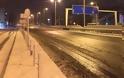 Κλειστοί δρόμοι στην Αττική λόγω χιονιά - Πώς κινούνται τα ΜΜΜ