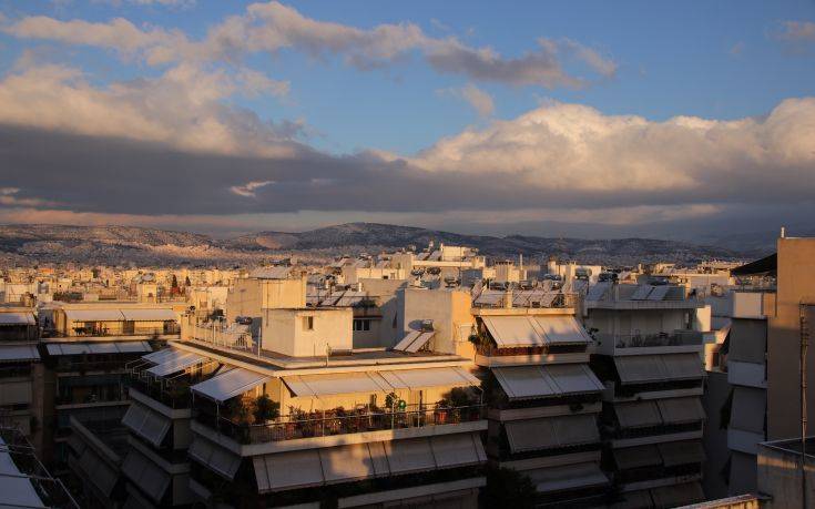 Εικόνες από τη χιονισμένη Αθήνα - Φωτογραφία 8