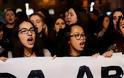 Νέα υπόθεση «αγέλης»: Ομαδικός βιασμός την Πρωτοχρονιά συγκλονίζει την Ισπανία