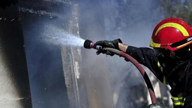 Οι Απόστρατοι ΕΜΘ προσπαθούν να βοηθήσουν συνάδελφό τους που έχασε το σπίτι του από φωτιά - Φωτογραφία 1