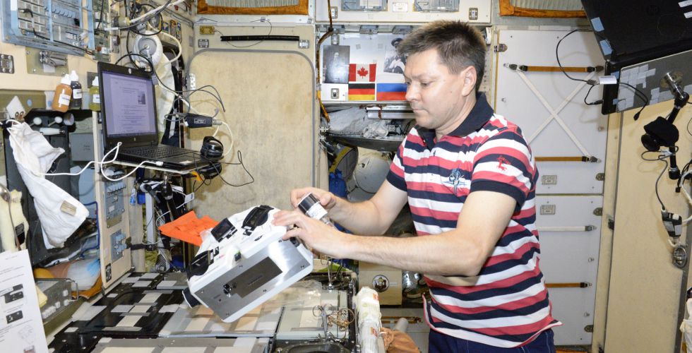 Η Ρωσία παράγει πρώτη ζωντανό ιστό στο διάστημα - Φωτογραφία 1