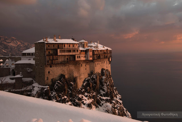 11516 - Αγρυπνία απόψε στη Σιμωνόπετρα, που τιμά την Μνήμη του Κτίτορά της Οσίου Σίμωνος του Μυροβλύτου - Φωτογραφία 5