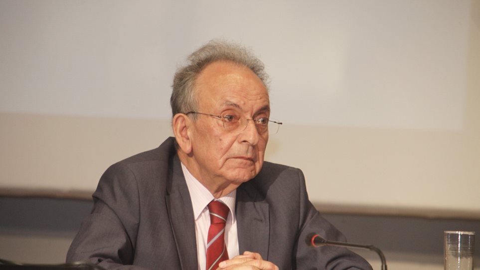 Απεβίωσε ο πρώην πρόεδρος της Βουλής Δημήτρης Σιούφας - Φωτογραφία 1