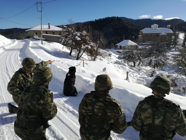 Εντυπωσιακές φωτό: Ο Στρατός Ξηράς στα Χιόνια - Φωτογραφία 14